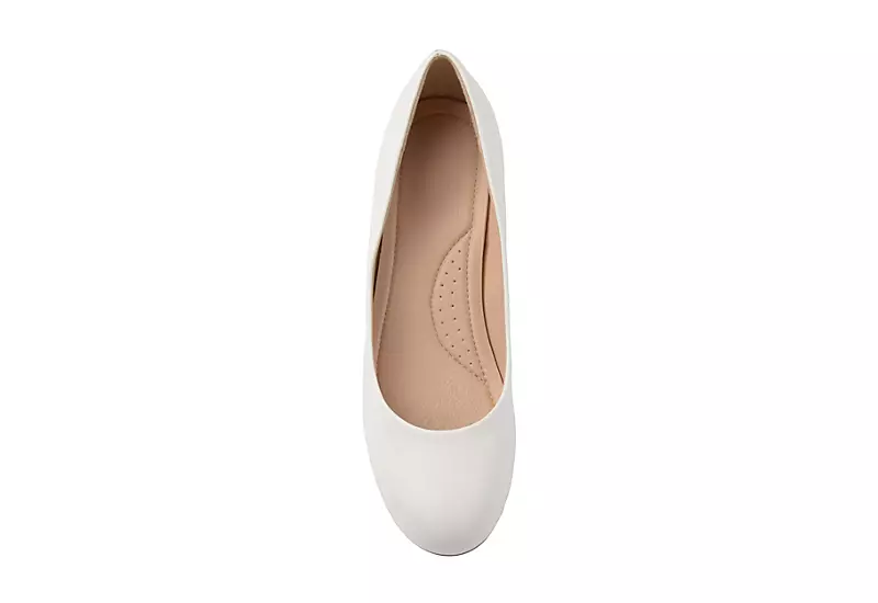 Journee Collection Womens Saar Pump - White 6 Journee Collection Womens Saar Pump - White - Image 6