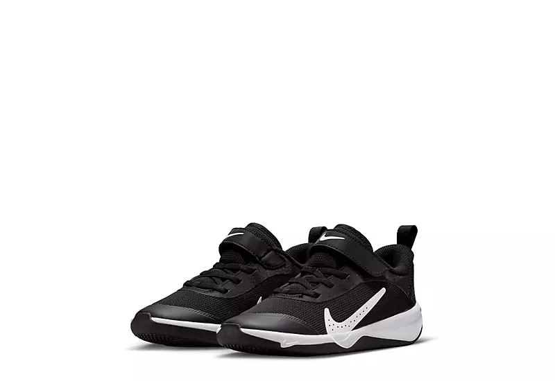 Nike Boys Omni Multi-court Basketball Shoe - Black 1 Nike Boys Omni Multi-court Basketball Shoe - Black
