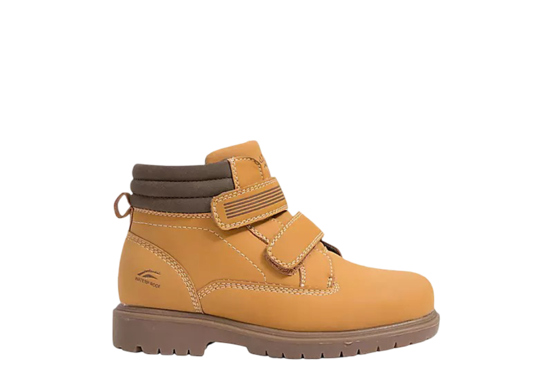 Front Page -Fami Shoes Sales US 01 702270 01