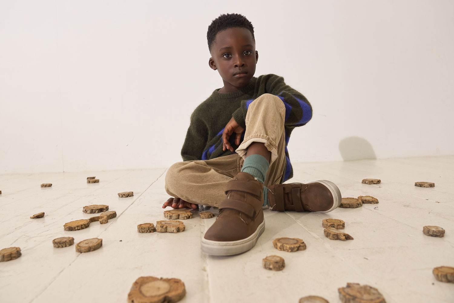 Front Page -Fami Shoes Sales boys aw shoes